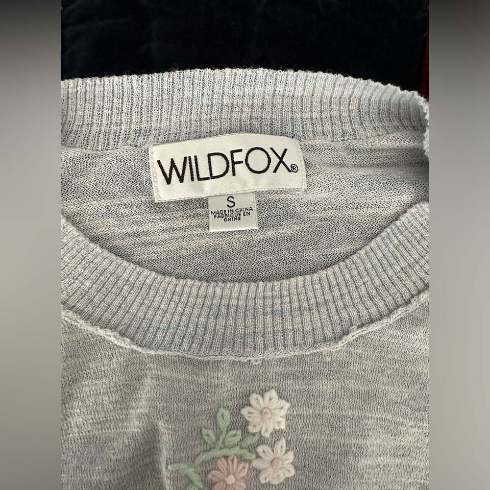 🦋WILDFOX Sweater - Picture 8 of 10